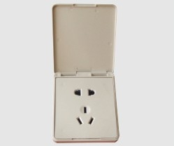 YL 011J 防水、防塵五孔插座-實(shí)驗(yàn)室配件